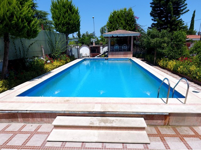 عکس شماره 290525 - ویلا رامسر با استخر روباز آبگرم - 