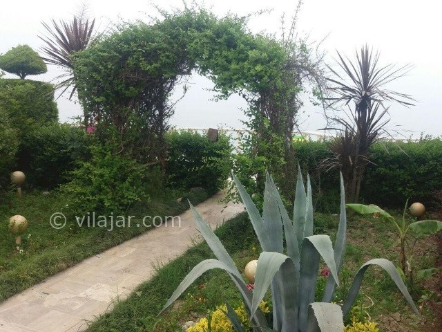 عکس شماره 365201 - ویلا استخردار با ساحل اختصاصی نوشهر - فضای سبز ویلا لب دریا