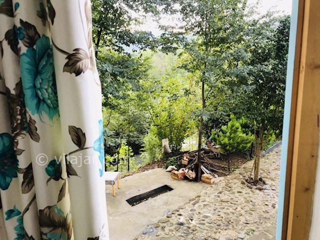 عکس شماره 370809 - اقامتگاه بومگردی نزدیک فومن - 