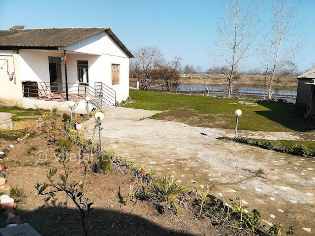 عکس شماره 393779 - اجاره خانه باغ نزدیک ساحل - 