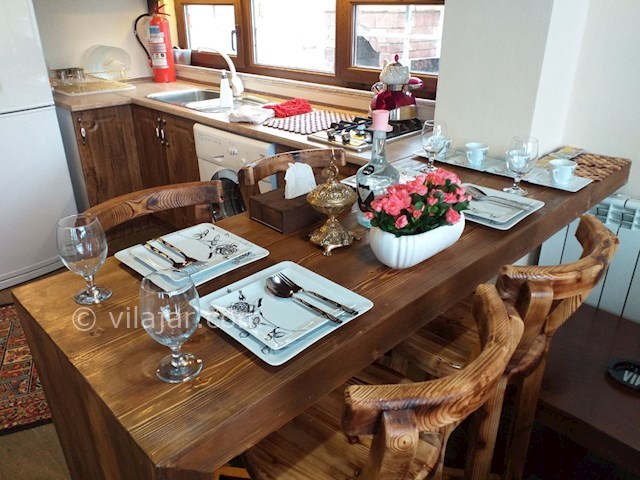 عکس شماره 411735 - ویلا جنگلی با استخر در بام رامسر - 