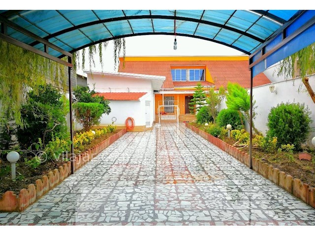 عکس شماره 427195 - ویلا ساحلی استخردار سرخرود - حیاط و پارکینگ مسقف