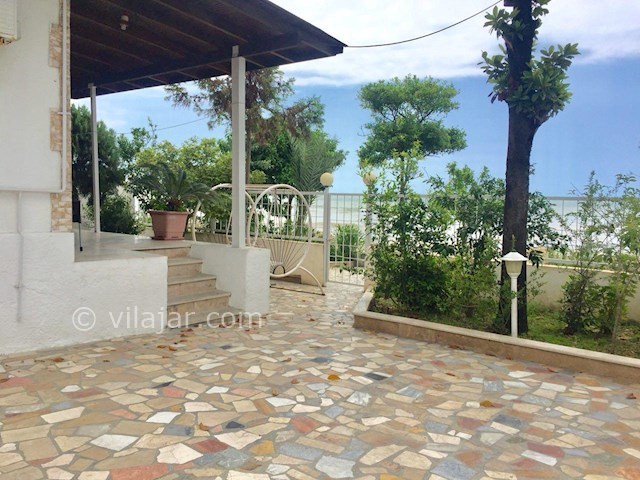 عکس شماره 460983 - اجاره ویلای ساحلی در نوشهر - 