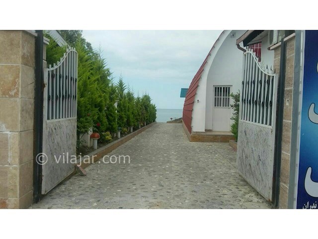 عکس شماره 500757 - اجاره ویلای ساحلی دربست نوشهر - نما هشتی طرح سوییسی