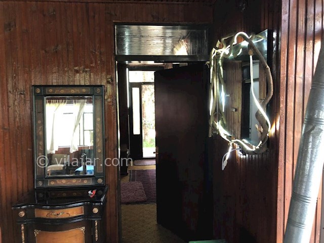 عکس شماره 503697 - رزرو ویلای ساحلی دربست در چابکسر - گوشه سالن و در ورودی