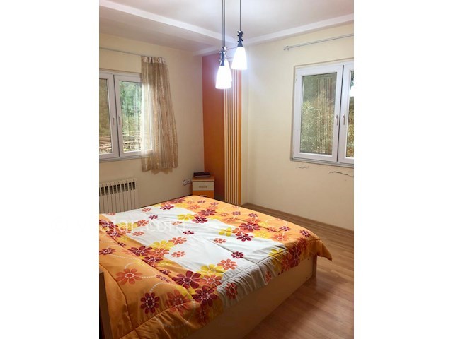 عکس شماره 528331 - اجاره ویلا استخردار جنگلی در آستارا - 