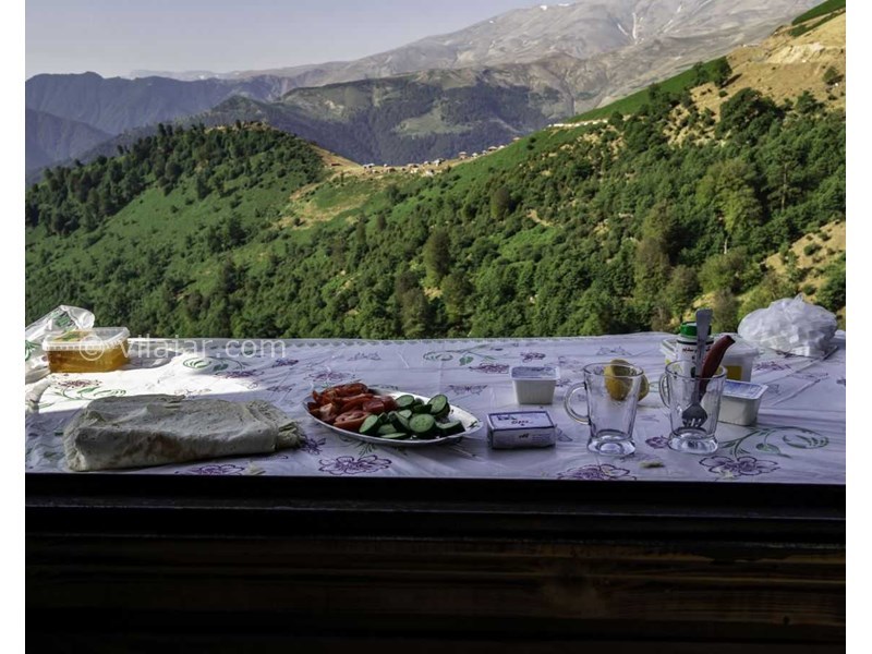 عکس شماره 543806 - رزرو کلبه چوبی در اولسبلنگاه - تراس جلو پنجره وچشم انداز کلبه