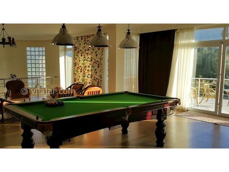 عکس شماره 556769 - ویلا لوکس با استخر و بیلیارد هچیرود - میز بیلیارد در طبقه اول ویلا