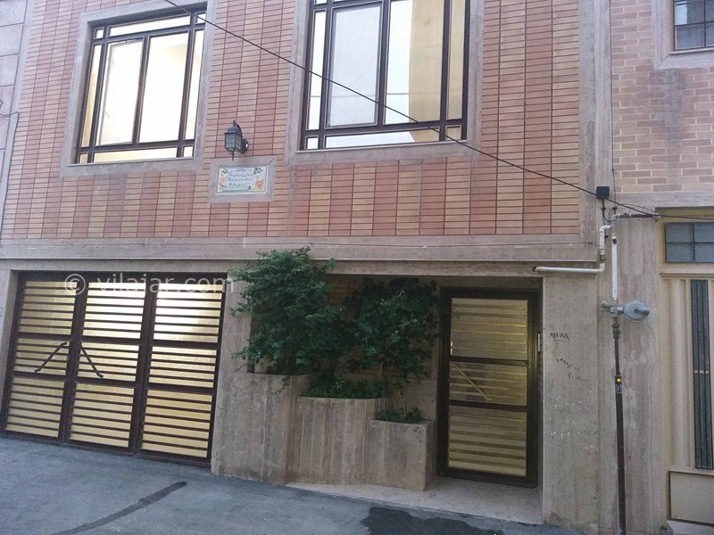 عکس شماره 557036 - اجاره روزانه سوئیت در کاشان - درب ورودی