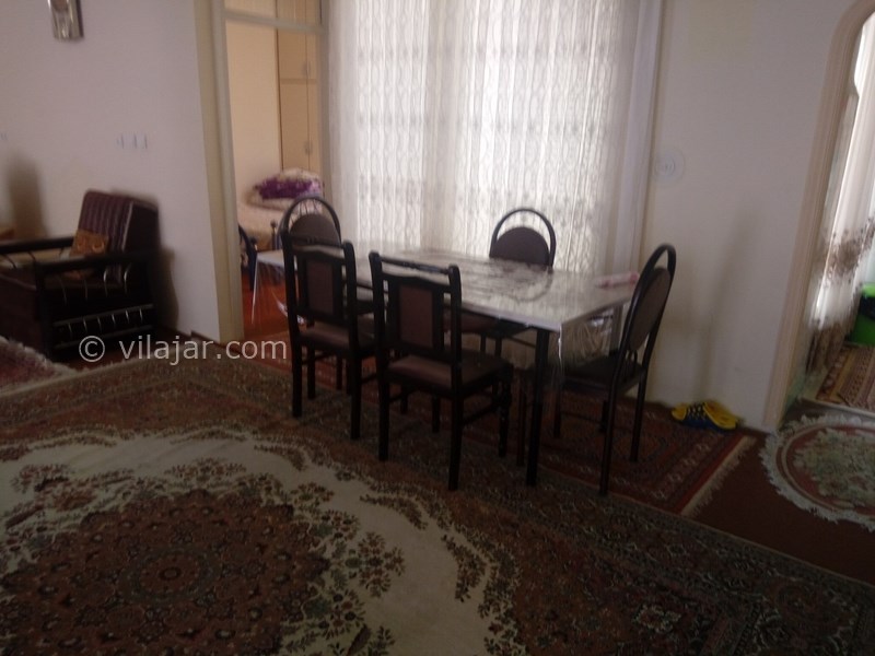 عکس شماره 559060 - اجاره خانه حیاط دار در ارومیه - میز غذاخوری