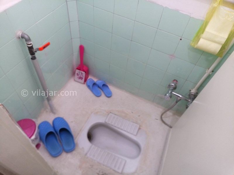 عکس شماره 559074 - اجاره خانه حیاط دار در ارومیه - توالت ایرانی