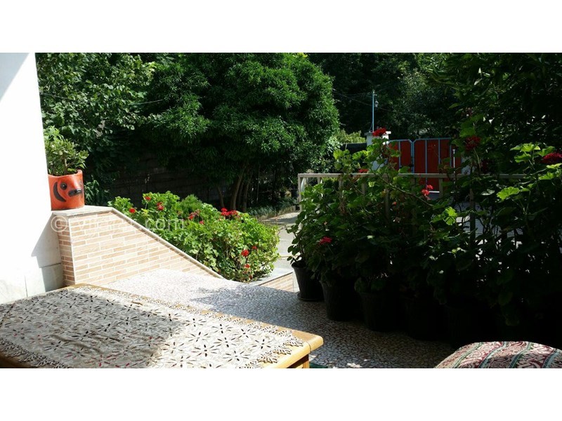 عکس شماره 573512 - اجاره واحد اقامتی حیاط دار در رامسر - 