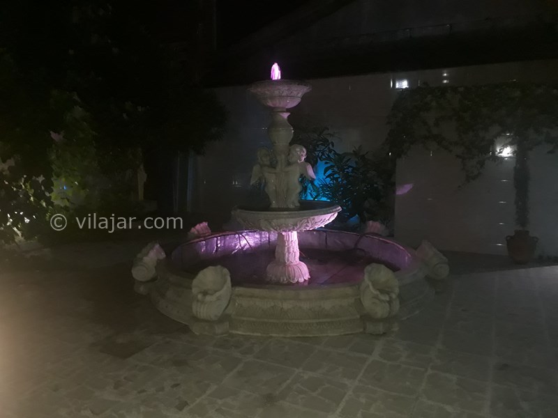 عکس شماره 580135 - اجاره خانه در بندر انزلی - آبنما در شب