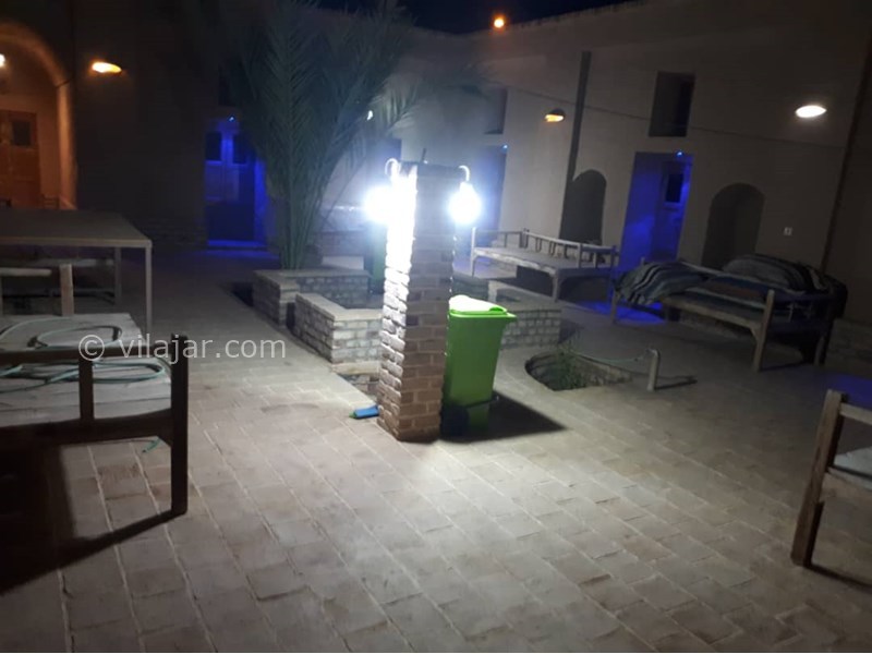 عکس شماره 600162 - اقامتگاه بوم گردی کلاته - حیاط و نور پردازی شب