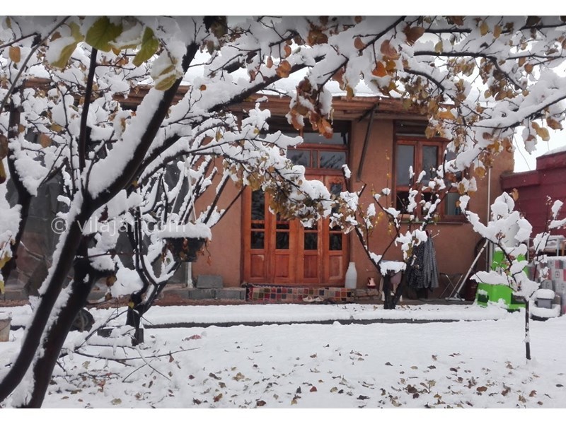 عکس شماره 601148 - اقامتگاه بومگردی خانه سیب - 