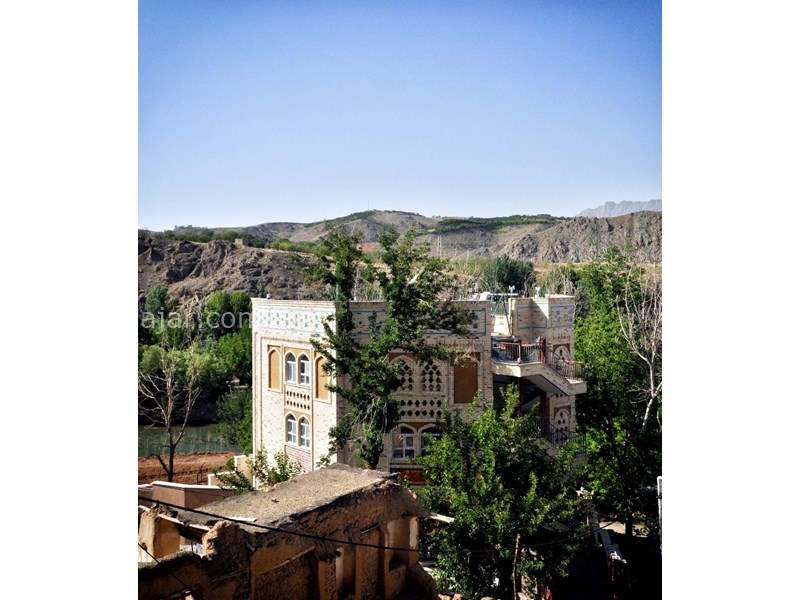 عکس شماره 606039 - اجاره ویلا حاشیه زاینده رود - نمای کلی اقامتگاه