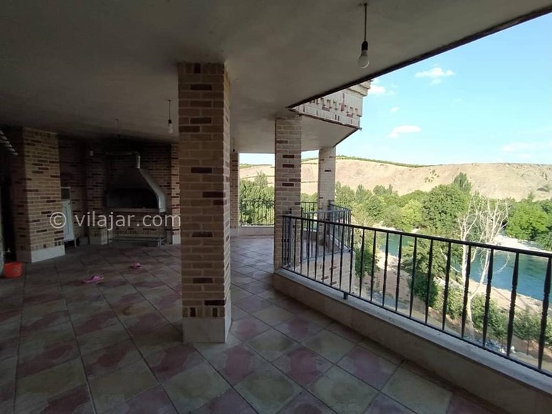 عکس شماره 606054 - اجاره ویلا حاشیه زاینده رود - تراس طبقه دوم 