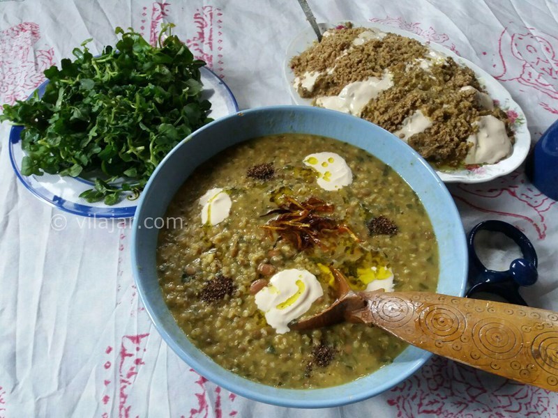 عکس شماره 612950 - اقامتگاه بوم گردی ترلان - غذای سنتی آش اوماج با بولاق اوتی و کشک بادمجان