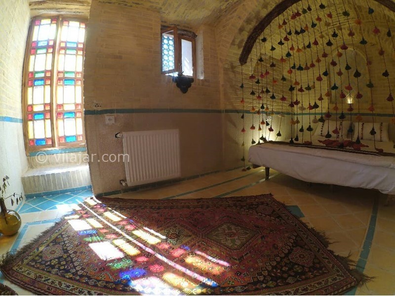 اقامتگاه عمارت هفت رنگ شیراز