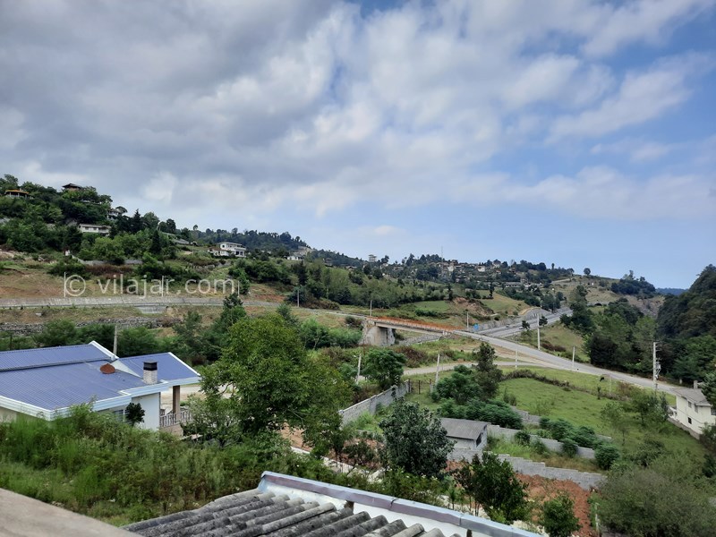 عکس شماره 647968 - ویلا استخردار جنگلی چالوس سینوا - تراس و نمایی دیگر از سمت دهکده