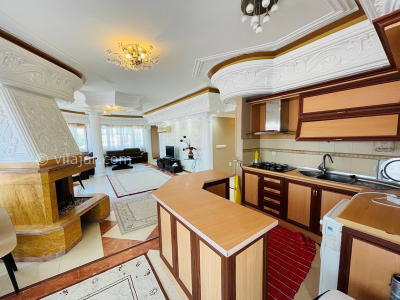 عکس شماره 652812 - ویلا با جکوزی و بیلیارد نزدیک انزلی - 