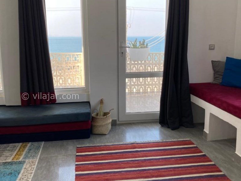 عکس شماره 660408 - اقامتگاه بادگیر سفید جزیره هنگام - 