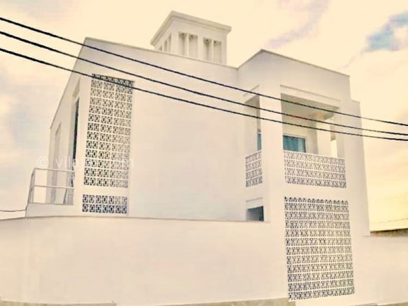 عکس شماره 660417 - اقامتگاه بادگیر سفید جزیره هنگام - 