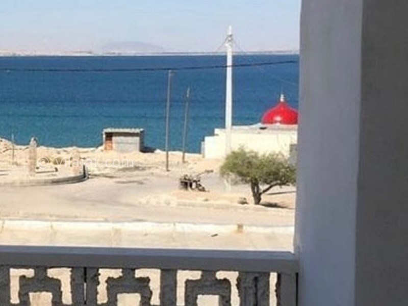 عکس شماره 660422 - اقامتگاه بادگیر سفید جزیره هنگام - 