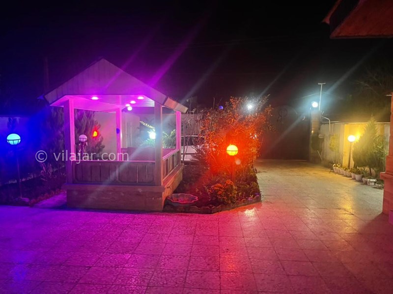 عکس شماره 671021 - ویلا با استخر سرپوشیده محموداباد - نمای شب حیاط ویلا