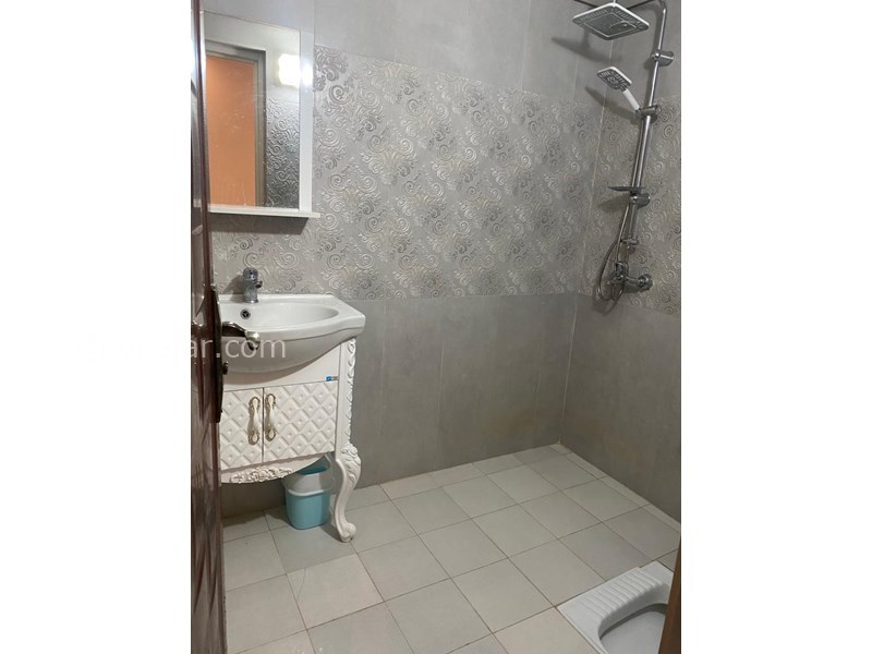 عکس شماره 672406 - اجاره ویلا در محمود آباد - سرویس ایرانی همراه با فرنگی و حمام داخل اتاق خواب طبقه پایین