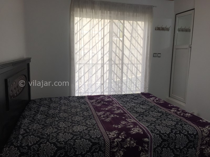 عکس شماره 676636 - اجاره ویلا نزدیک محمودآباد - اتاق مستر و تراس خصوصی