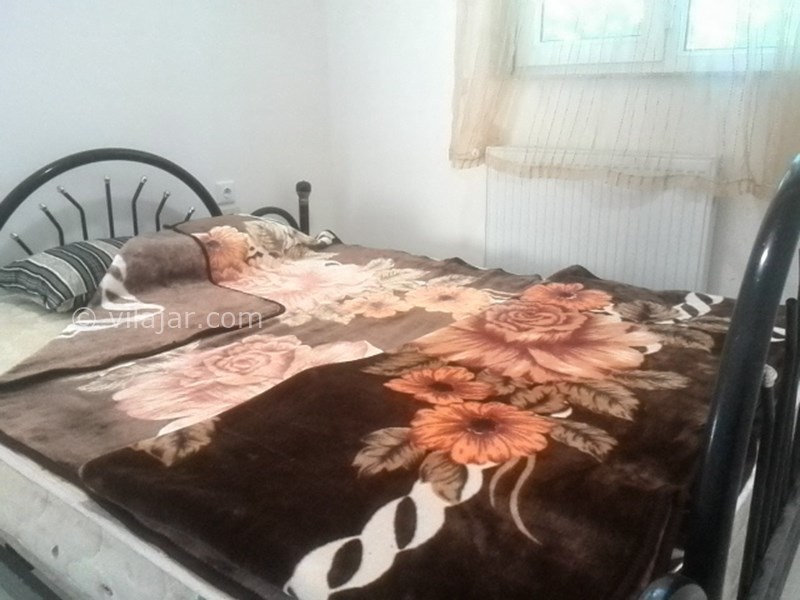 عکس شماره 676798 - اجاره ویلا اطراف گردنه حیران - اتاق خواب با تخت دونفره و حمام 