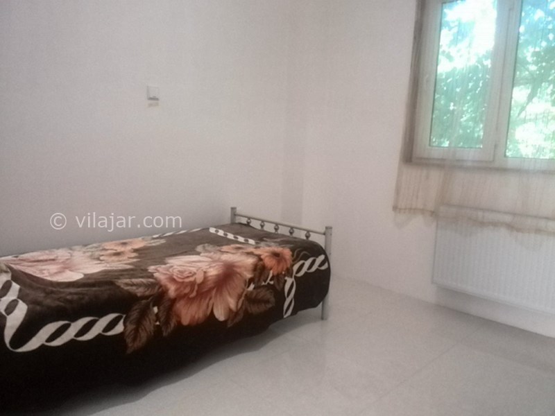 عکس شماره 676799 - اجاره ویلا اطراف گردنه حیران - اتاق خواب با تخت تک نفره و فضای کف خواب یک نفر