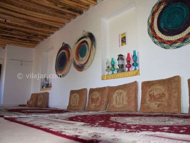 عکس شماره 679921 - اقامتگاه بوم گردی سلت - نمای دیگر از اطاق شماره ۱(مجلسی) سرویس بهداشتی عمومی در حیاط