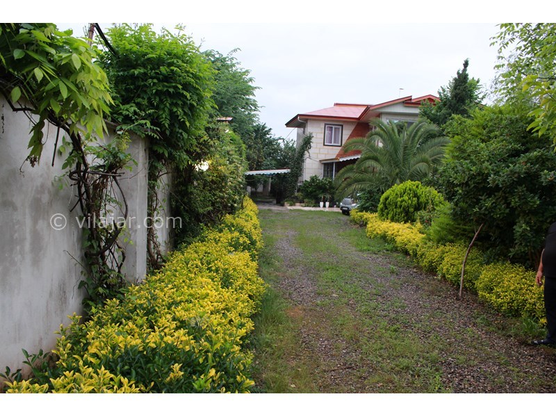 عکس شماره 701113 - اجاره ویلا باغ در ماسال - ورودی به به سمت ساختمان 