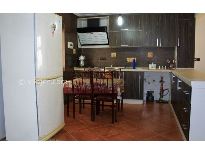 عکس شماره 704154 - اجاره ویلا نزدیک دریاچه در شفت - آشپزخانه و میز نهارخوری 