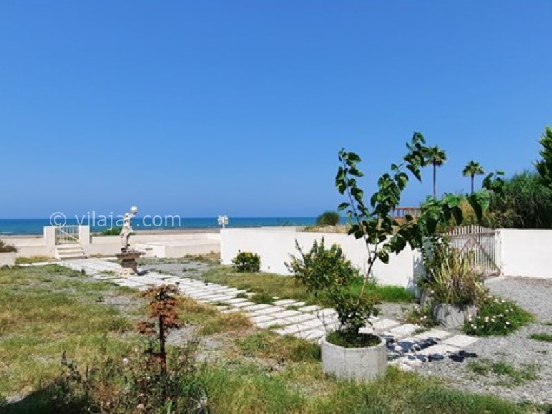 عکس شماره 716094 - اجاره ویلا استخردار روبه دریا - 