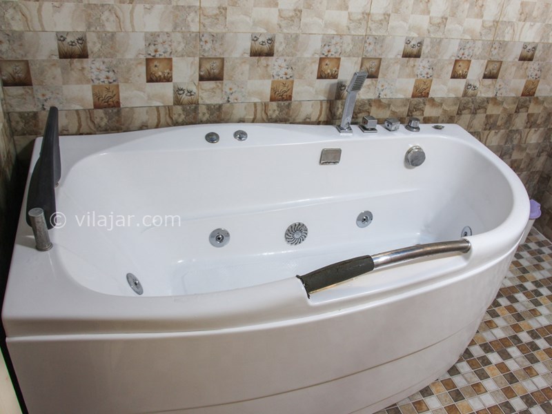 عکس شماره 723028 - ویلا استخردار لب دریا محمودآباد - جکوزی ثابت سرامیکی وان