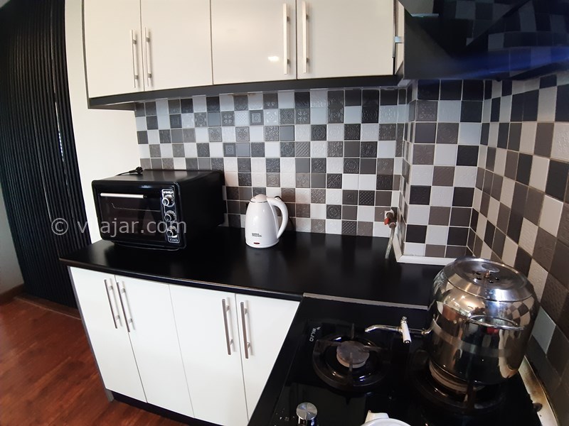 عکس شماره 728033 - رزرو ویلای لوکس استخردار نوشهر - کتری و قوری چینی و اجاق گاز 4 شعله با گاز شهری