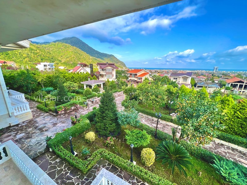 عکس شماره 729201 - اجاره ویلا در رامسر با ویو جنگل - حیاط سازی بسیار زیبا با ویو جنگل