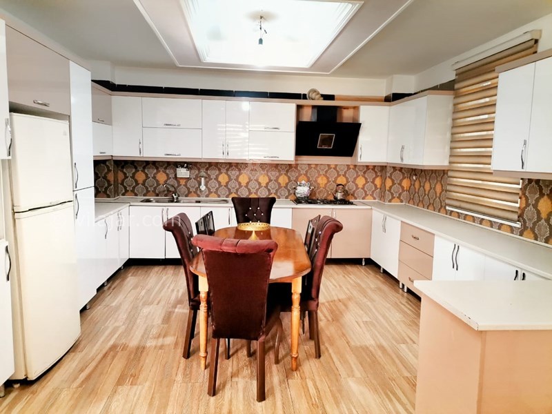 عکس شماره 731215 - ویلا با استخر و جکوزی نزدیک کردان - 