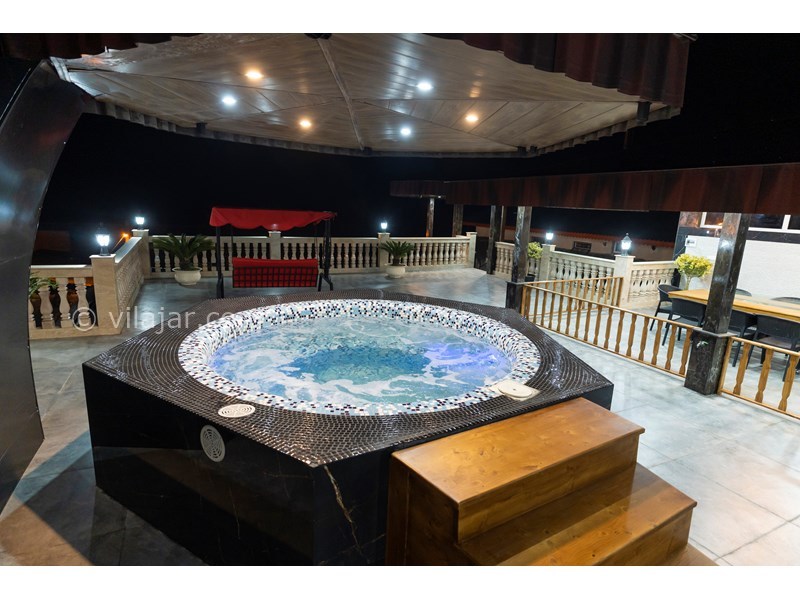 عکس شماره 743213 - اجاره ویلا رامسر با جکوزی ویو دریا - 