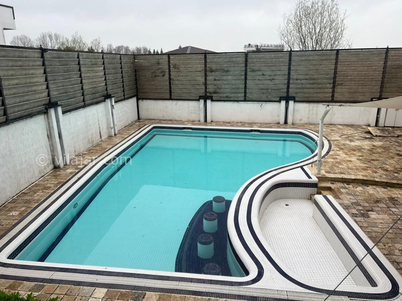 عکس شماره 750243 - ویلا مدرن نزدیک سیسنگان نوشهر - استخر روباز داخل شهرک مشترک و تایم شیرینگ است