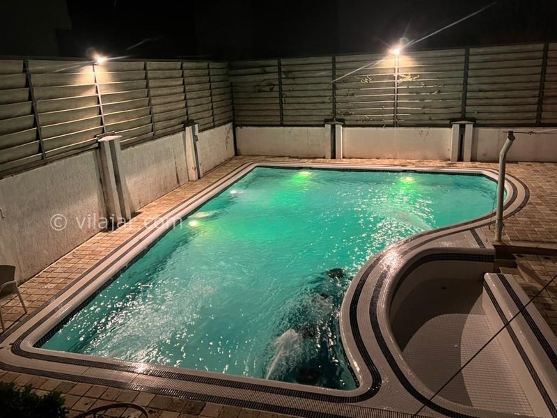 عکس شماره 750246 - ویلا مدرن نزدیک سیسنگان نوشهر - استخر روباز داخل شهرک مشترک و تایم شیرینگ است