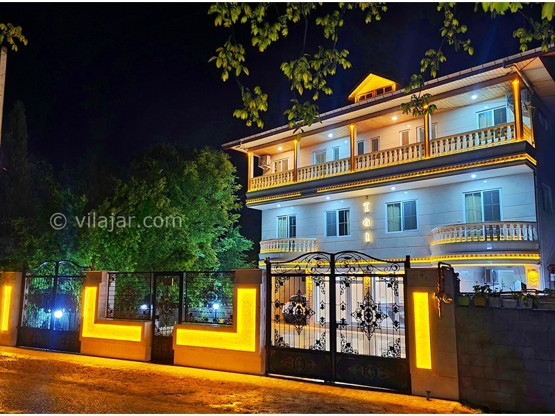 عکس شماره 756709 - ویلا با استخر لب رودخانه ماسال - نما ویلا در شب