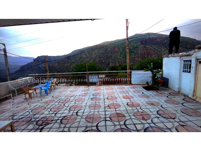 عکس شماره 760187 - اجاره اقامتگاه در کرمانشاه پاوه - حیاط 90متری رو به کل منطقه