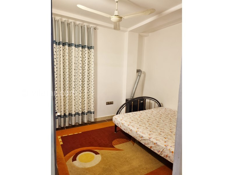 عکس شماره 762678 - اجاره اقامتگاه ساحلی در رامسر - اتاق سمت راست 