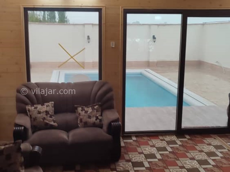 عکس شماره 772074 - کلبه چوبی سوییسی با استخر در بابل - 