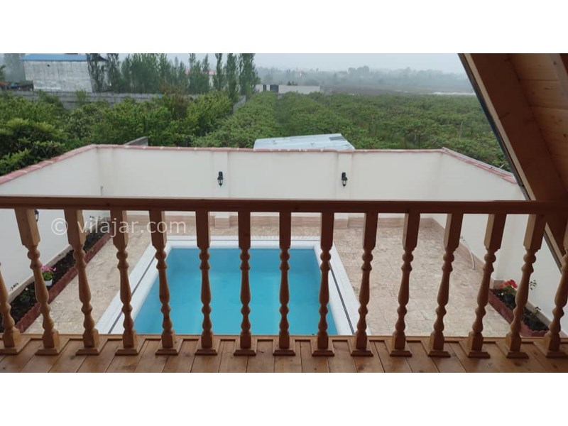 عکس شماره 772079 - کلبه چوبی سوییسی با استخر در بابل - 