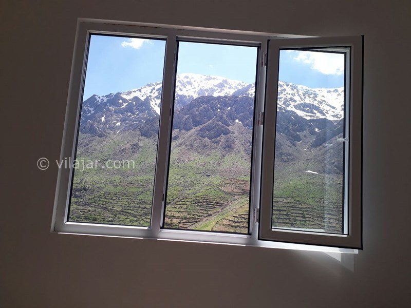 عکس شماره 778050 - اقامتگاه ژین در هورامان مریوان - چشم انداز پنجره اتاق خواب